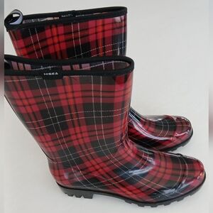 HISEA Red & Black Plaid Rain Booties – Size 9 – Mid‑Calf Waterproof Wellies